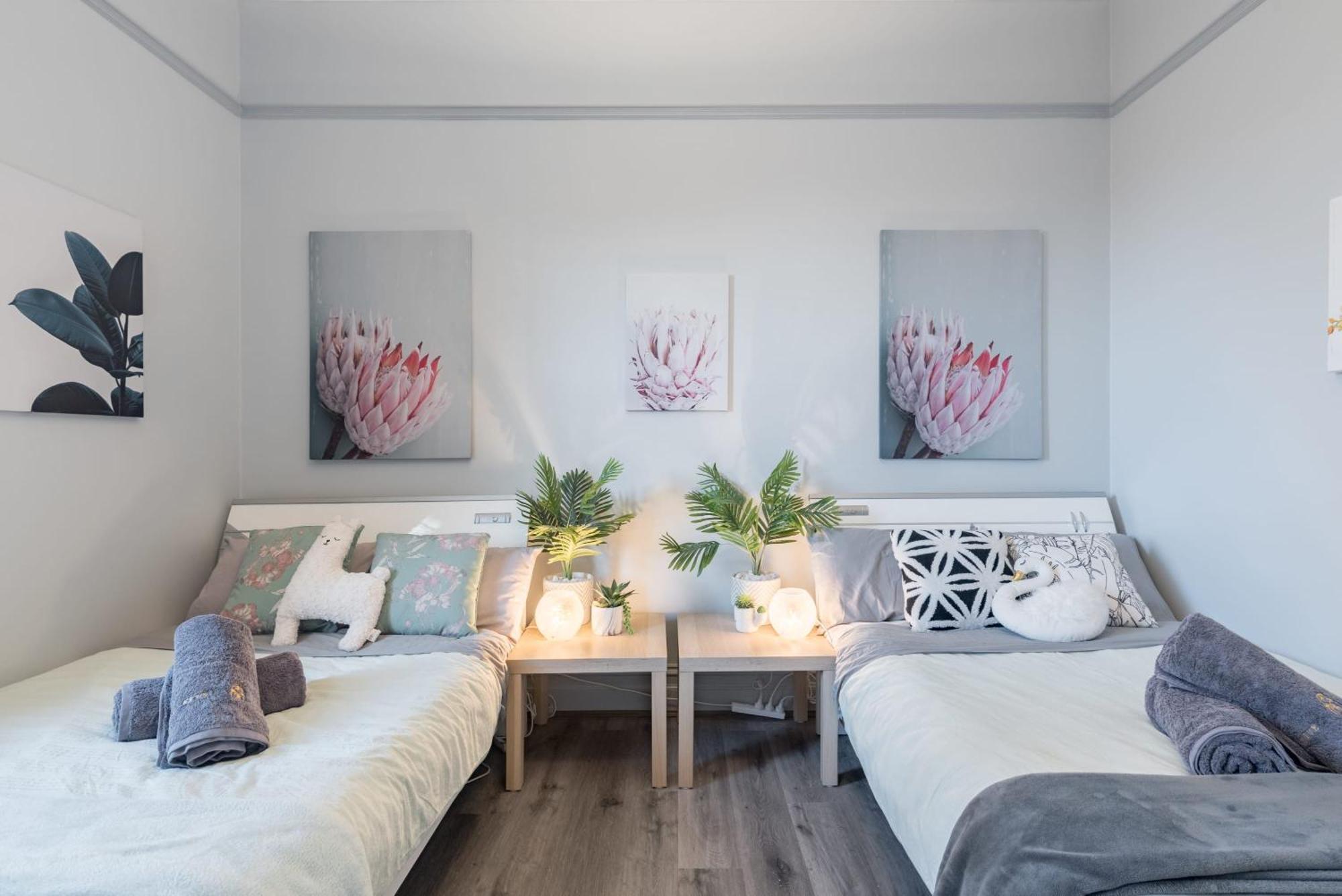 Guest house Spacious Quadruple - Nearby Station And Park - Close To Chinatown - Shared Bathroom Sydney